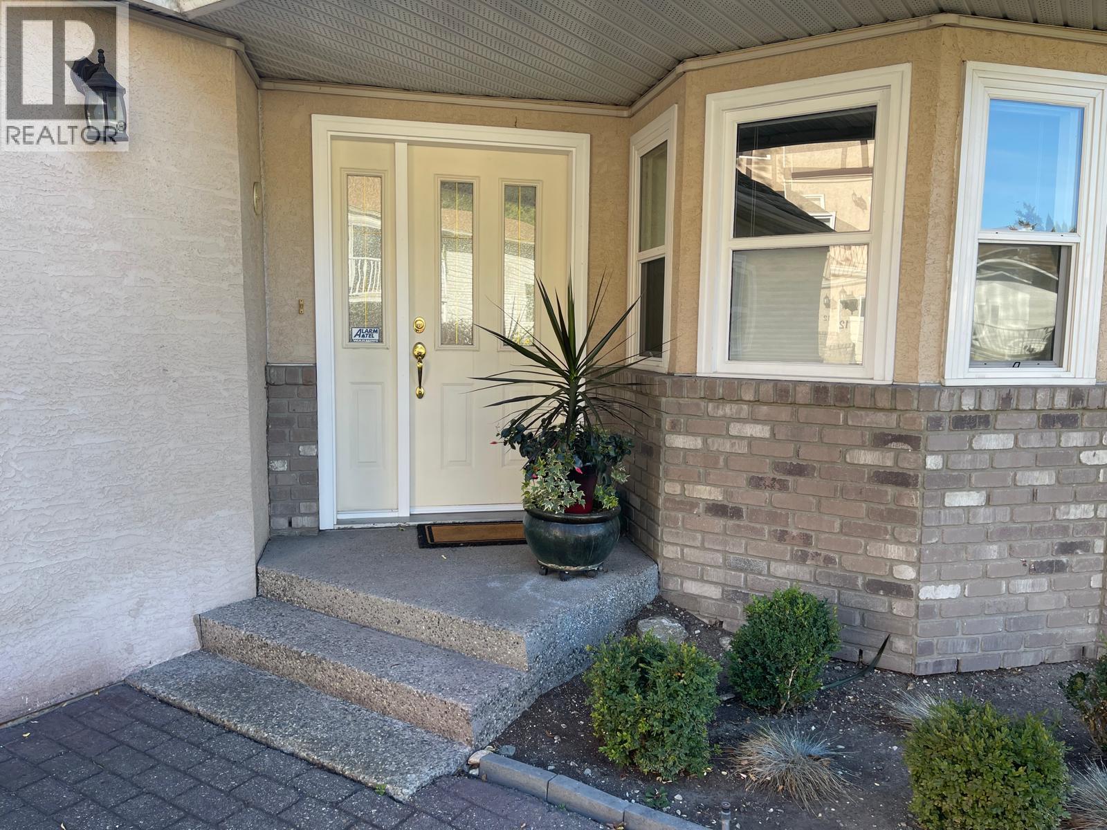 401 Browne Road Unit# 11