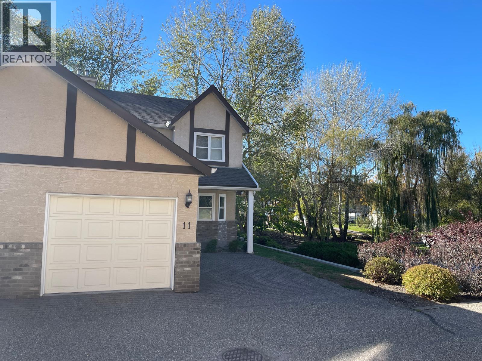 401 Browne Road Unit# 11