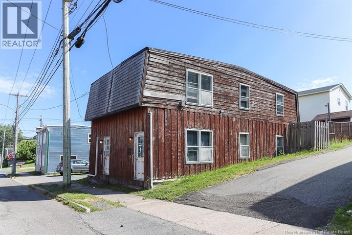 Photo 1 of 36 — 304 Carmarthen Street, Saint John, NB E2L 2N9