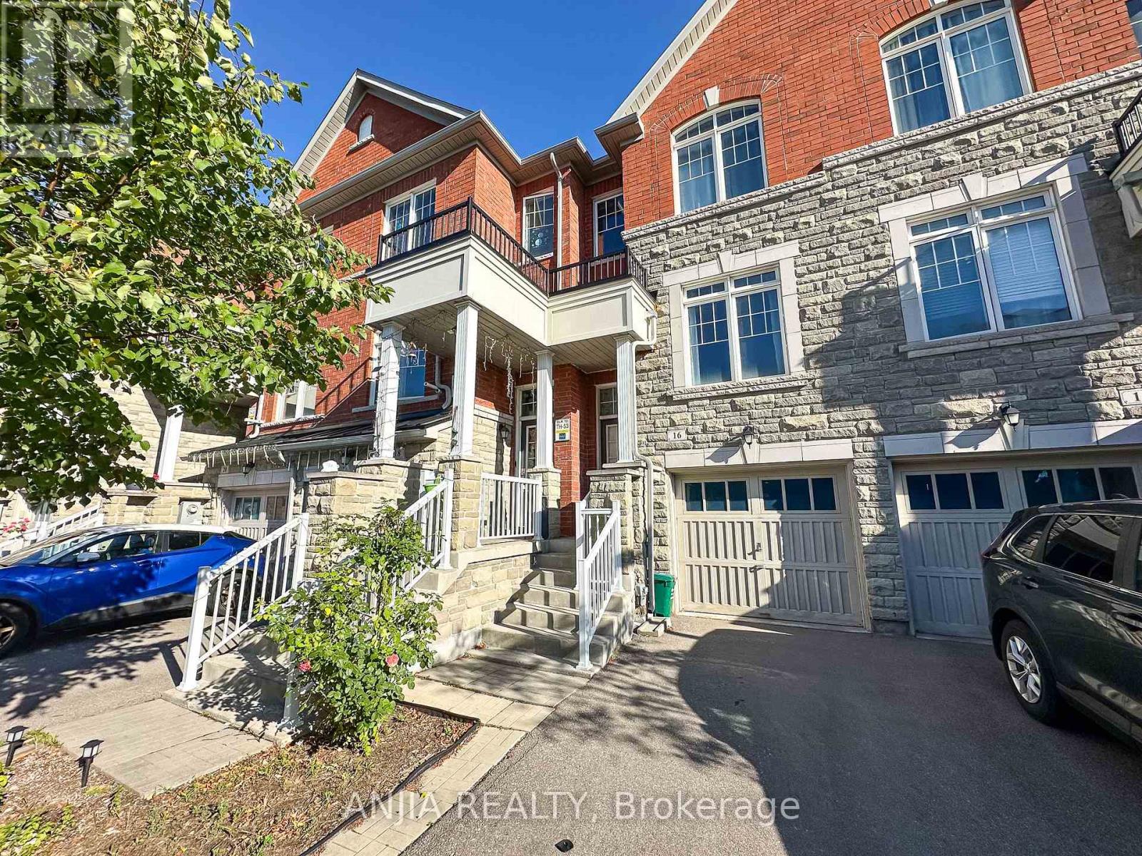 16 WEIDMAN LANE