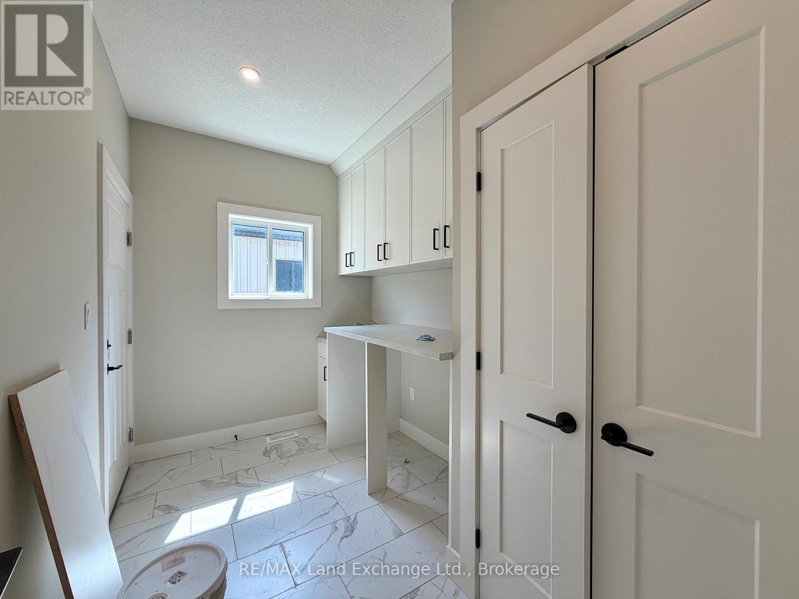 159 WESTLINKS DRIVE