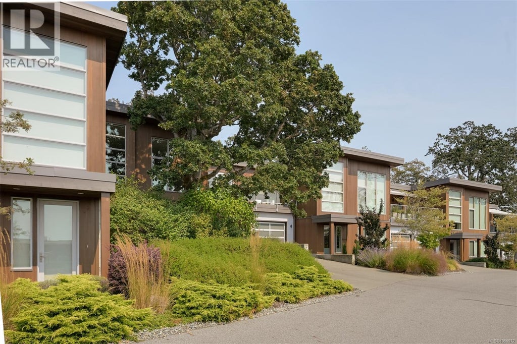 802 RAINBOW RIDGE LANE, SAANICH, BC V8X 0A6 - Image 3716918554.jpeg?d=l