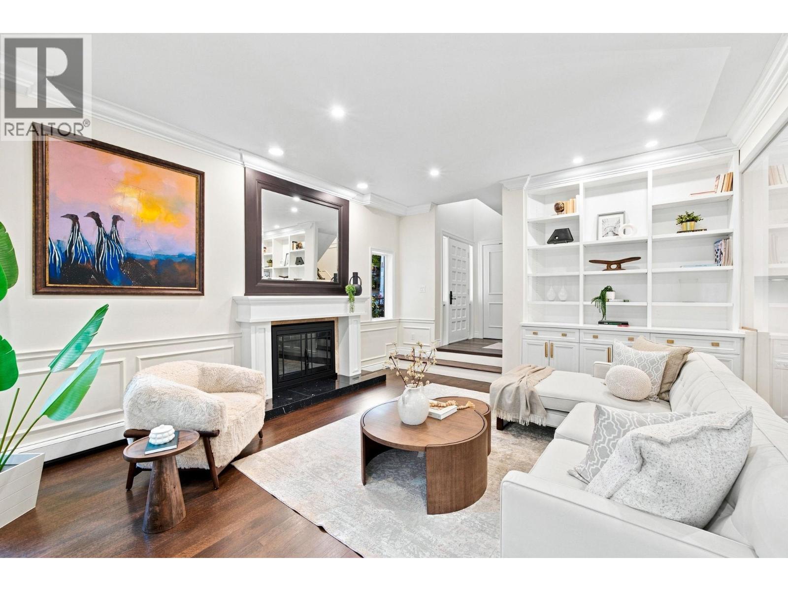 4245 NAUTILUS CLOSE