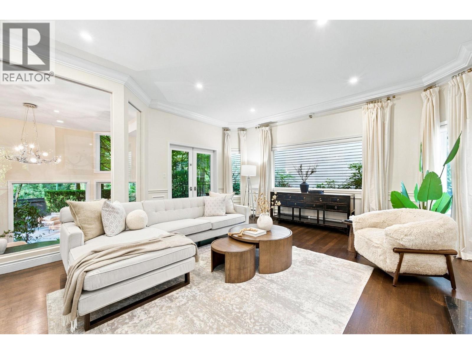 4245 NAUTILUS CLOSE