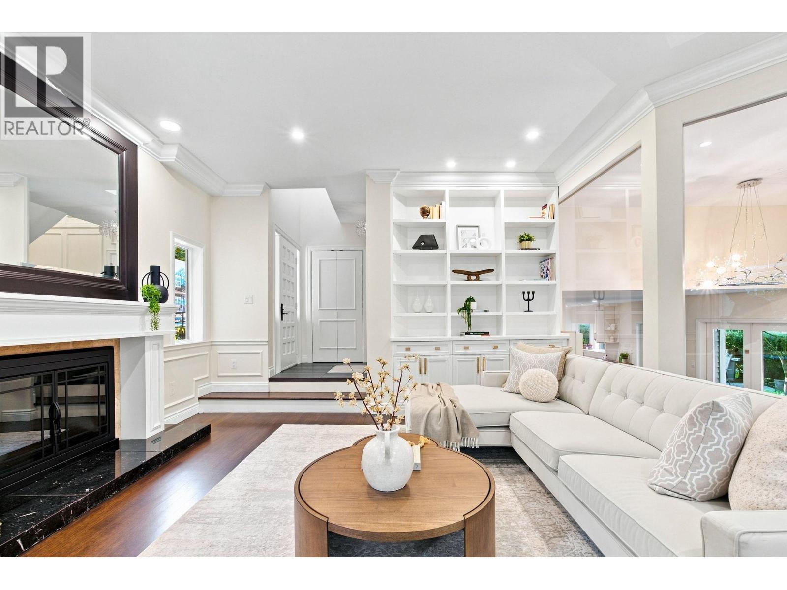 4245 NAUTILUS CLOSE