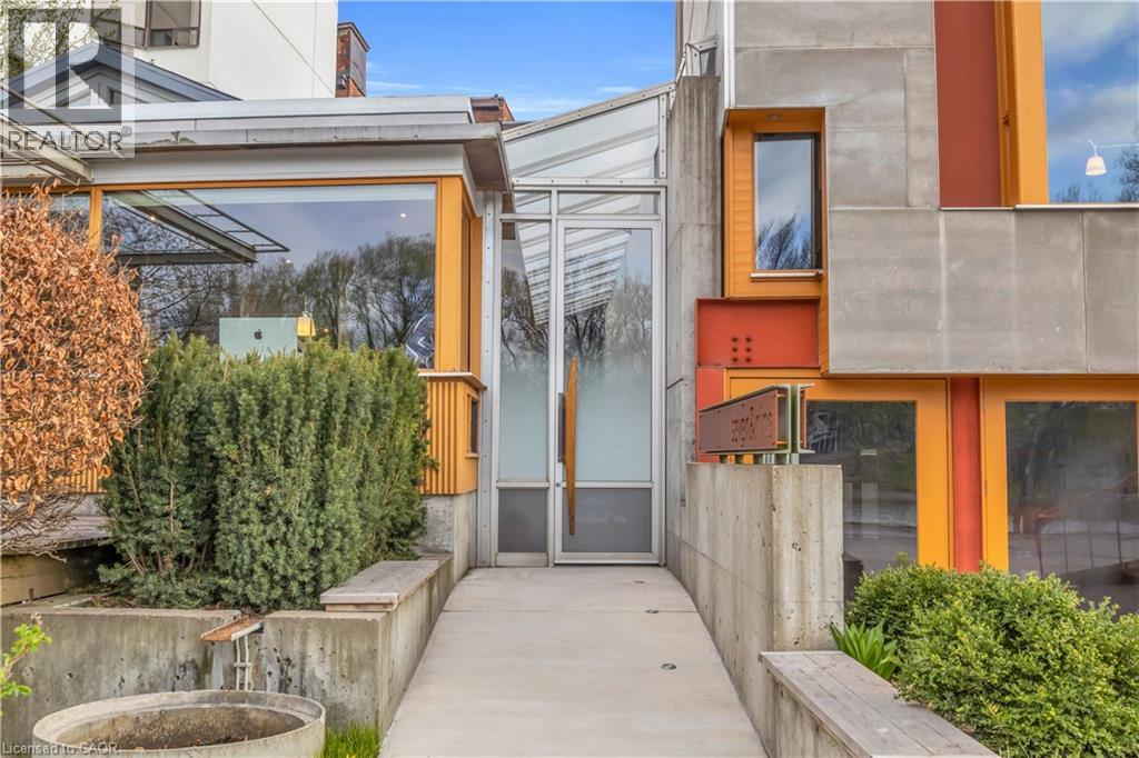 9 COBOURG Street