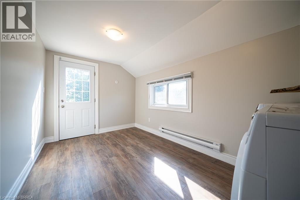20 FAIR Avenue Unit# UPPER