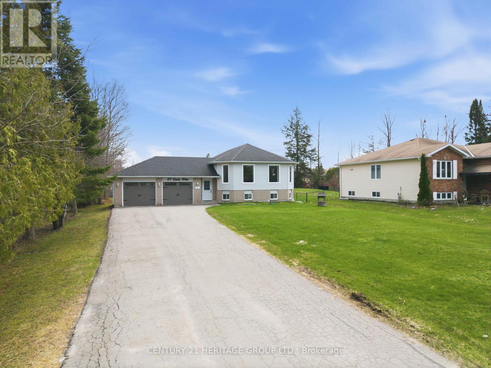 27 CREEK DRIVE