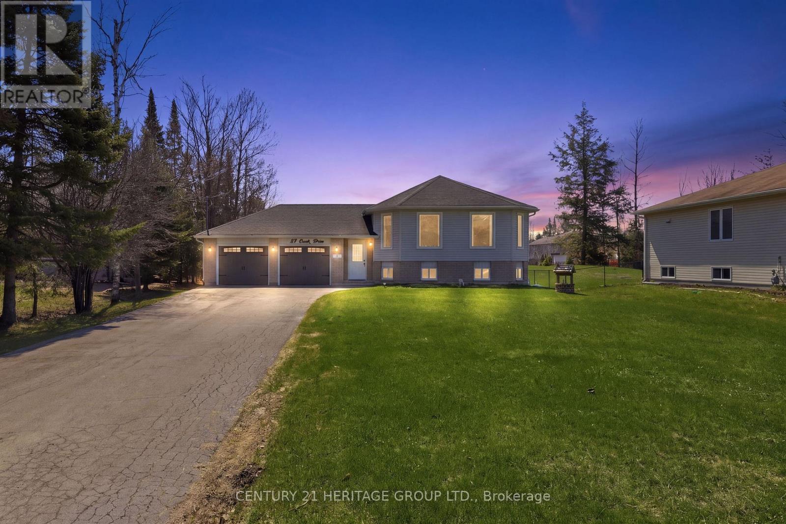 27 CREEK DRIVE
