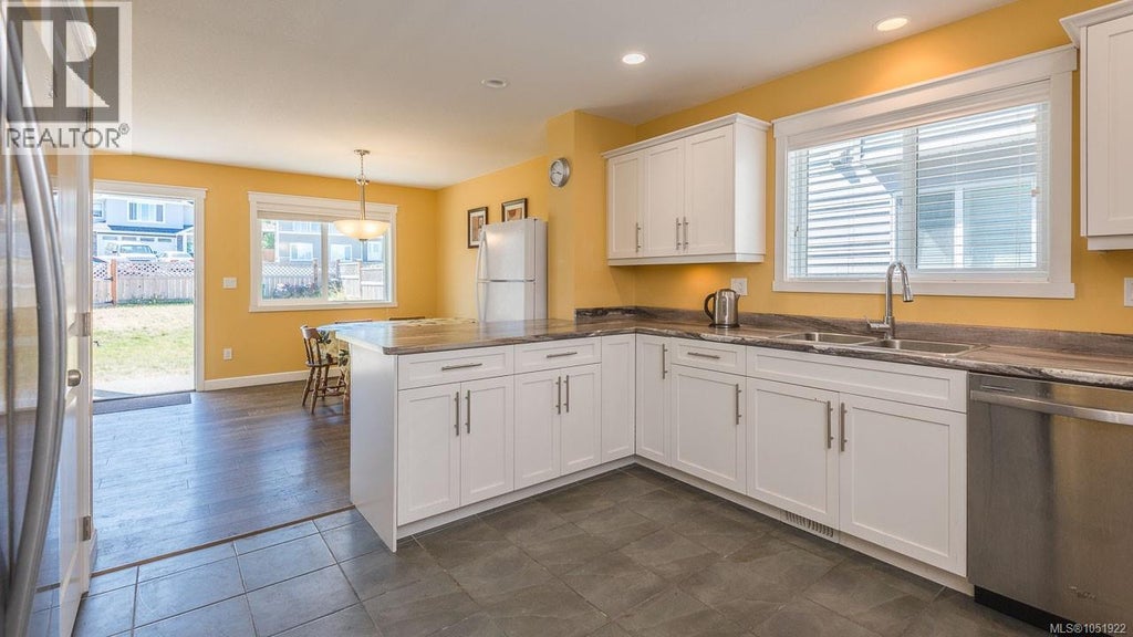 646 ALYSSA PL, NANAIMO, BC V9R 3S8 - Image 3796949965.jpeg?d=l