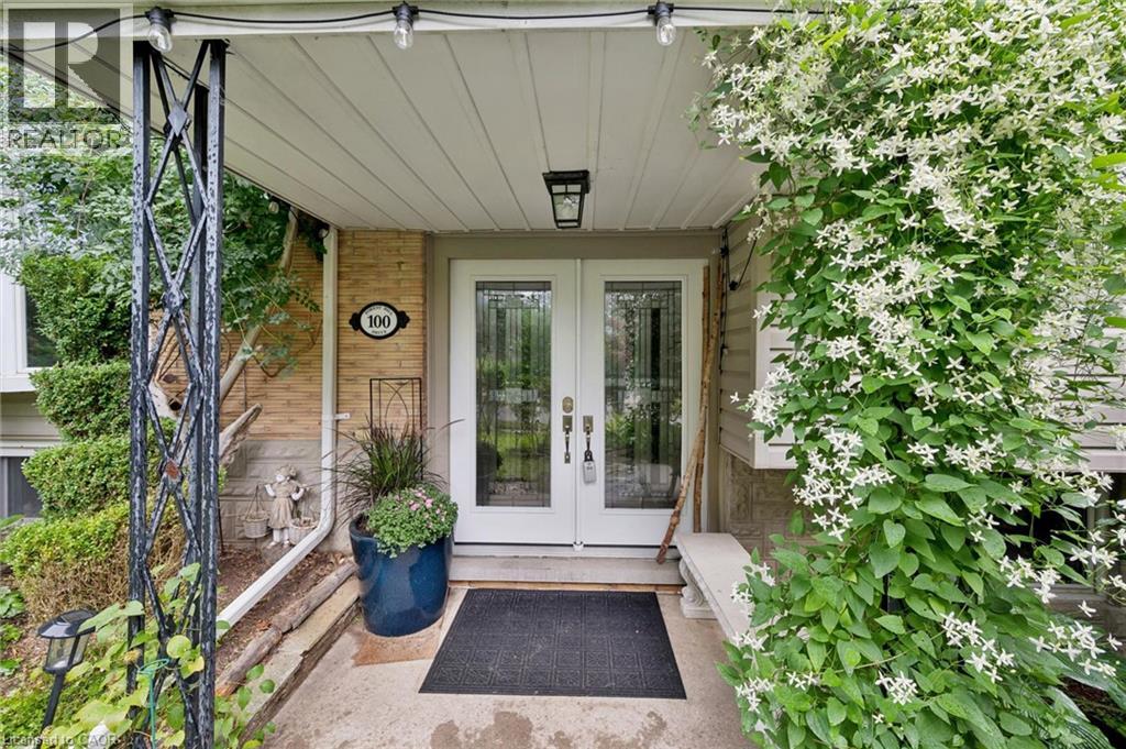 100 FOREST HILL Drive