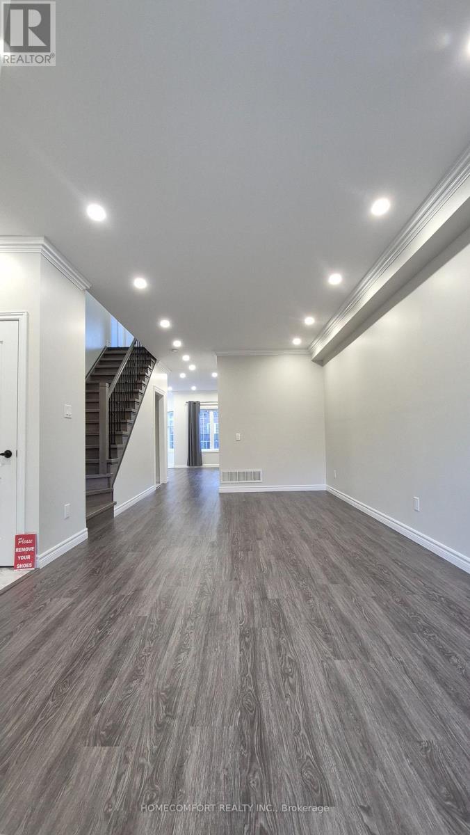 4 CAYMUS STREET