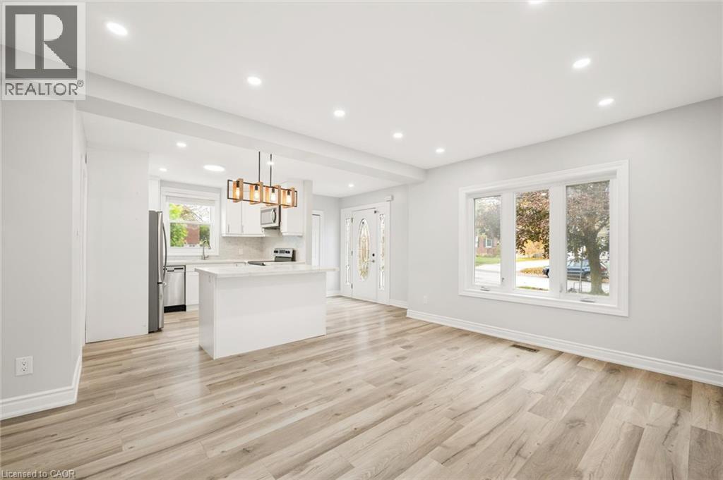 91 JACKSON Avenue