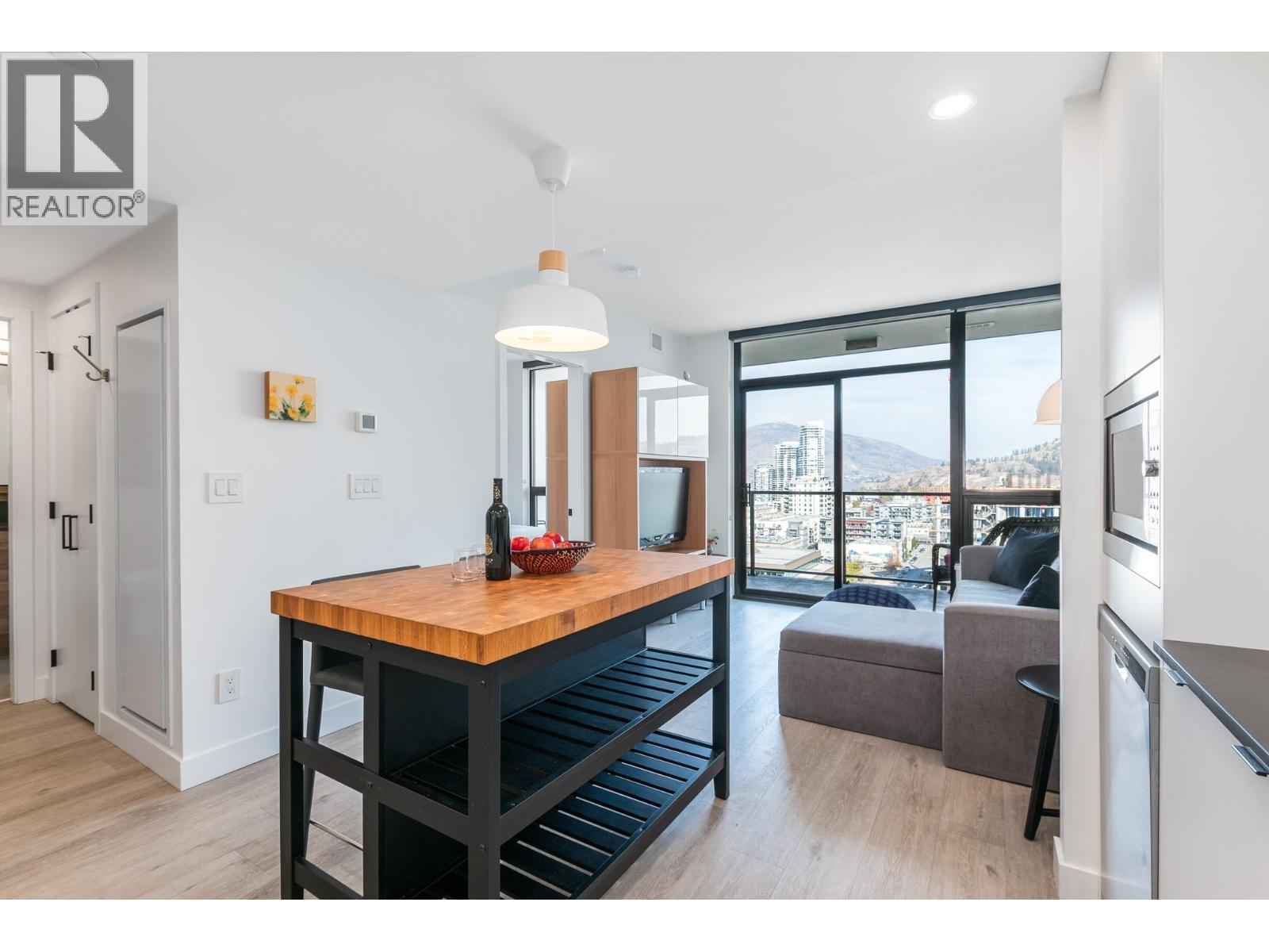 1471 St Paul Street Unit# 1609