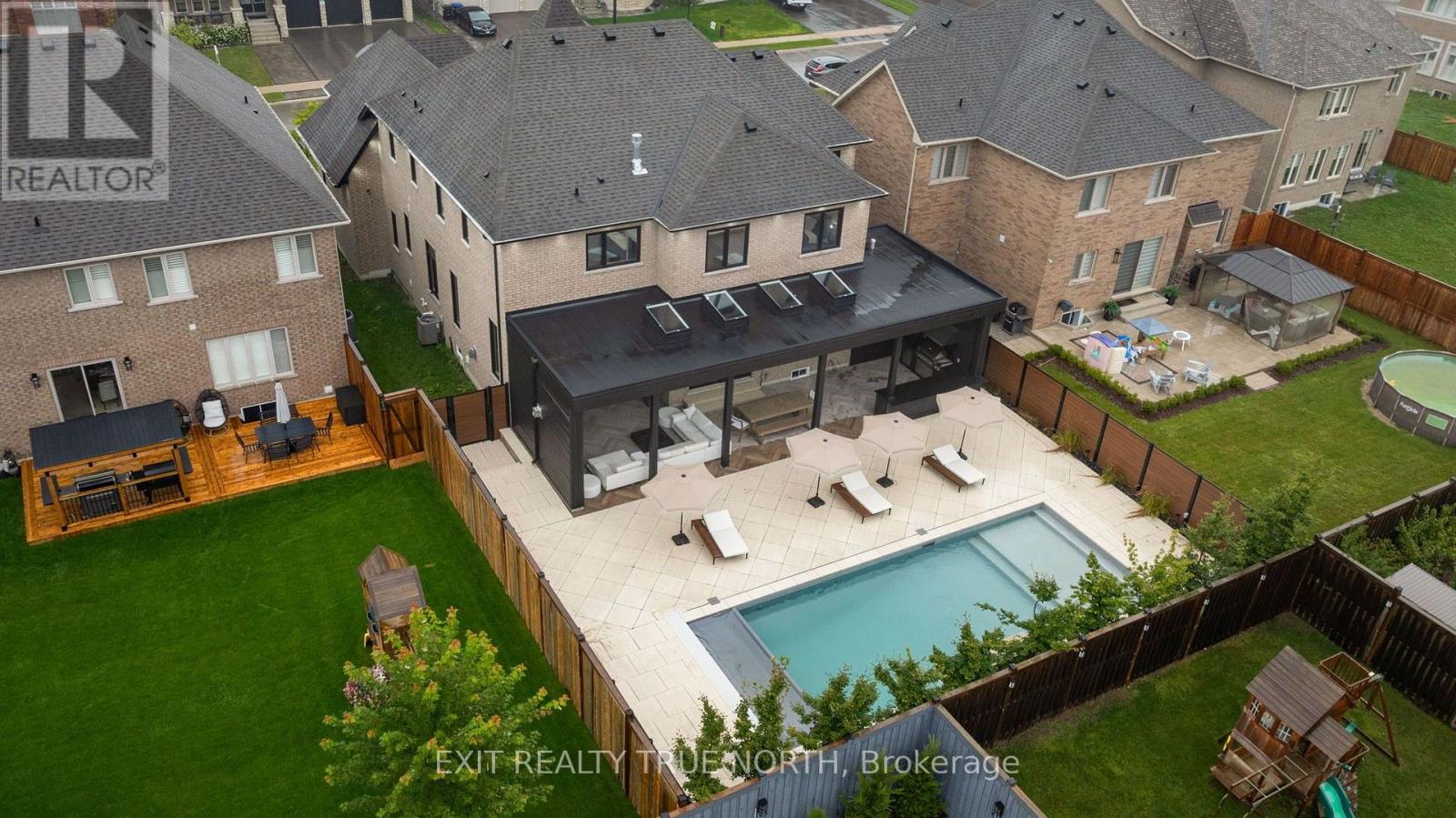 106 RUGMAN CRESCENT - Photo 2