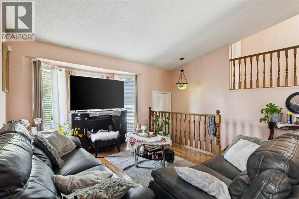 111 Riverbrook Road SE