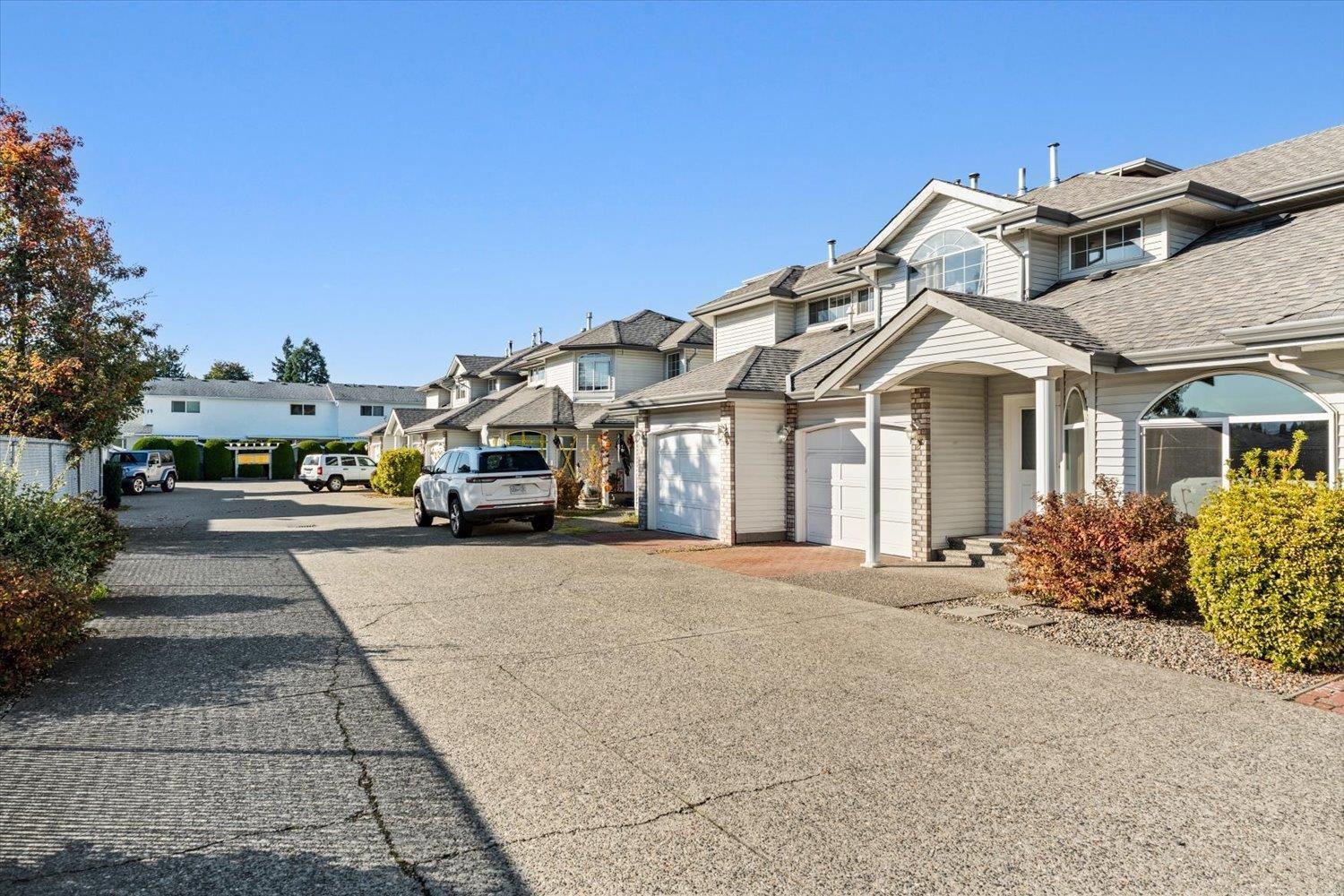 2 9457 BROADWAY ROAD, Chilliwack Proper East