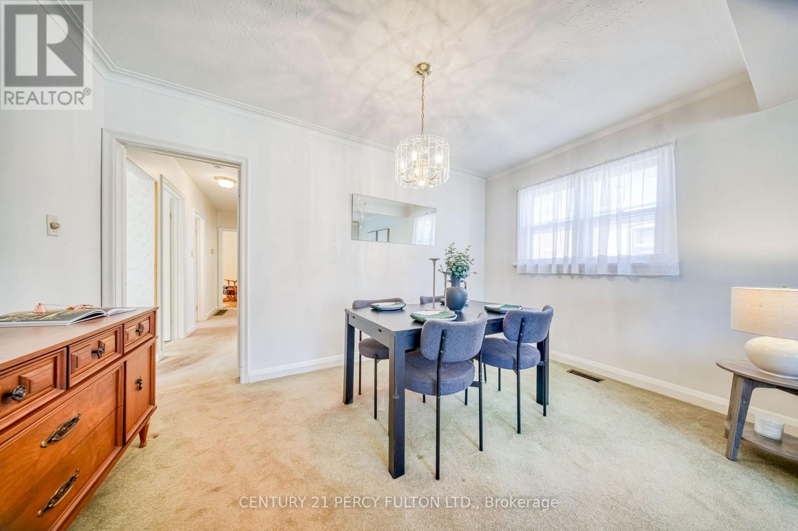 78 GILROY DRIVE
