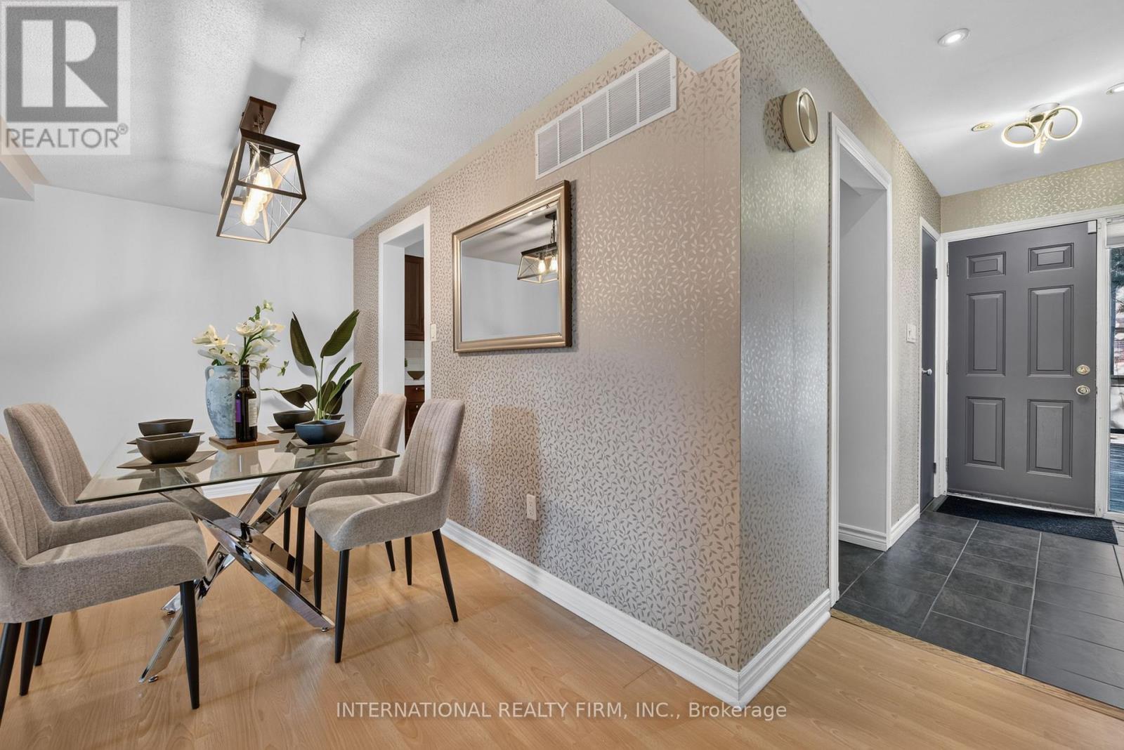 15 - 6855 GLEN ERIN DRIVE