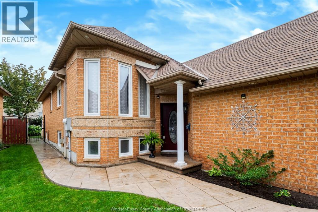 43 SPRINGVIEW DRIVE