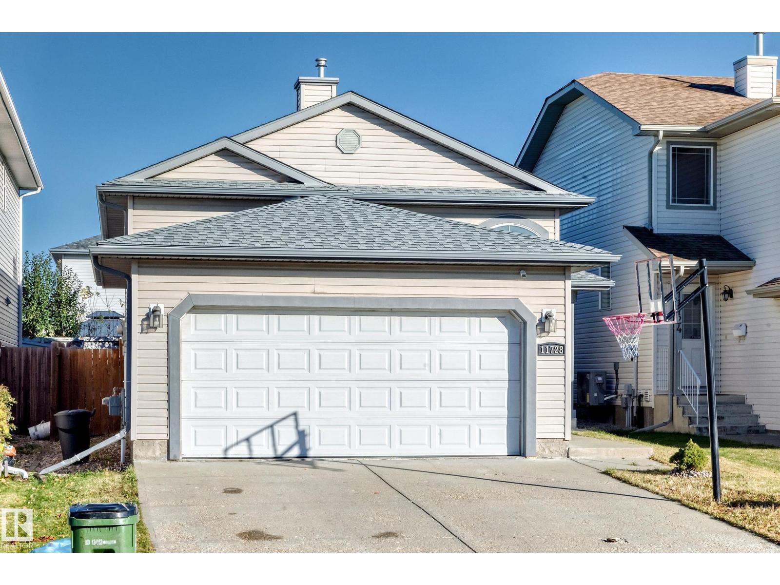 11728 169 AV NW