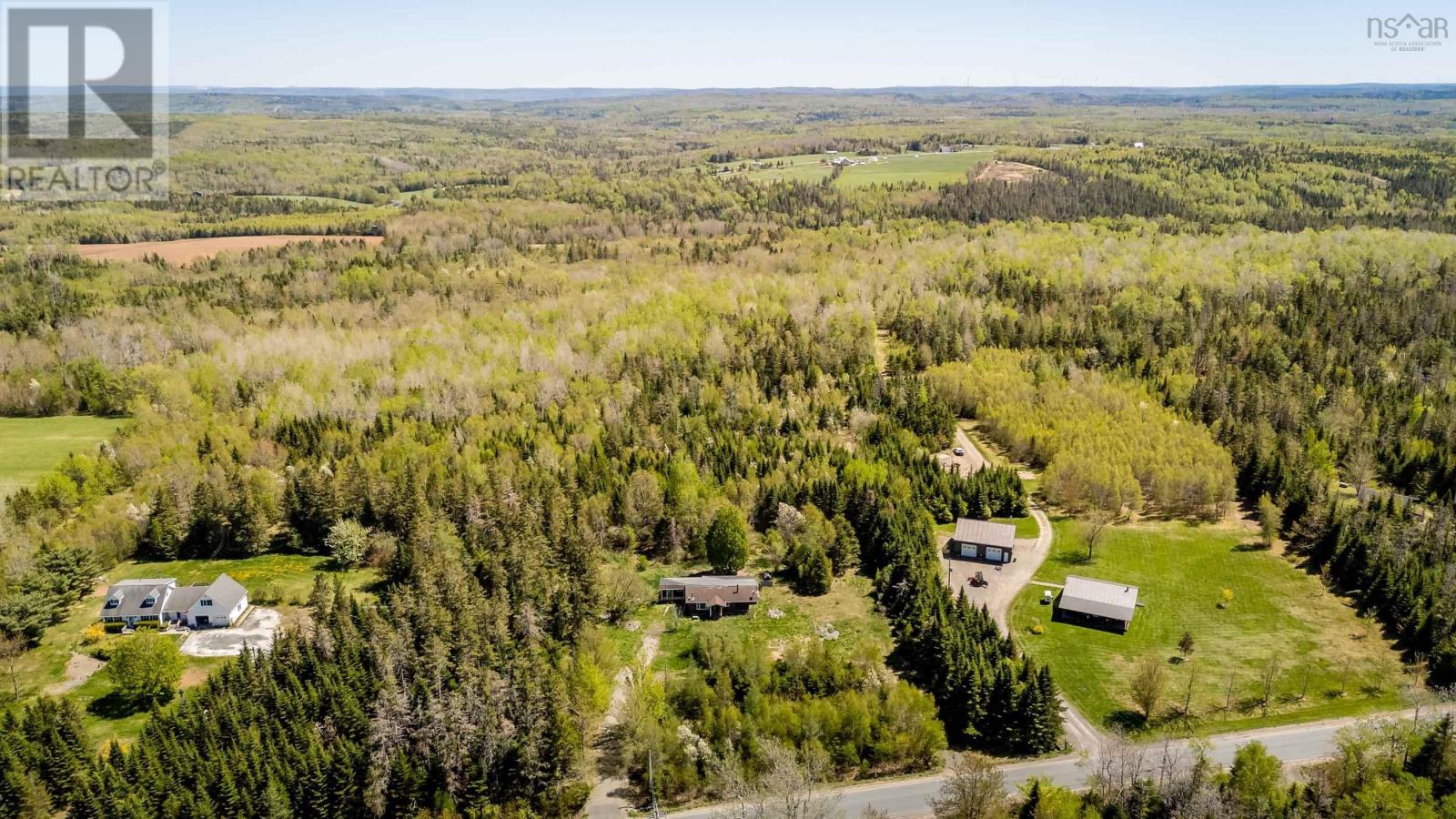 808 Newtonville Road - Photo 4