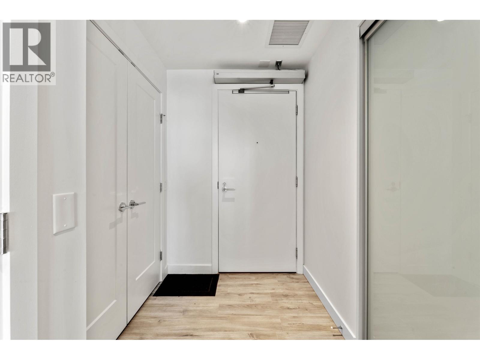 802 2288 ALPHA AVENUE