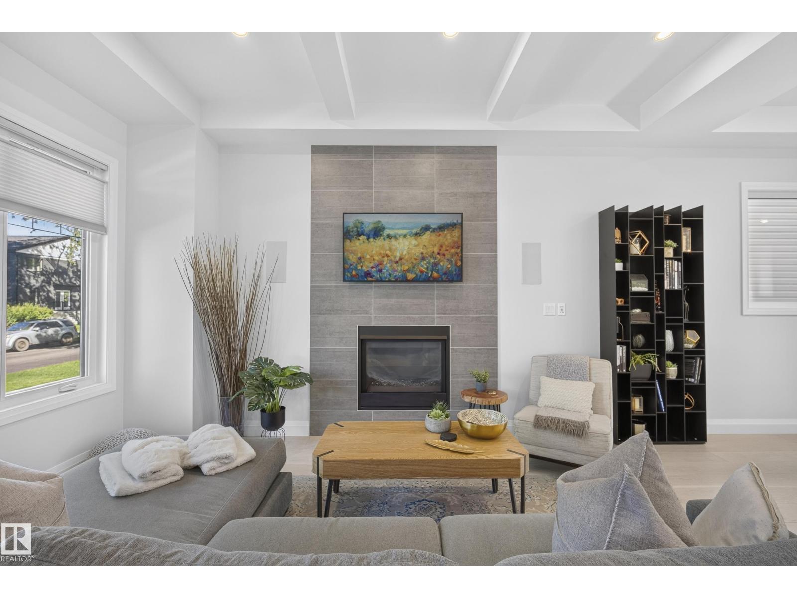 10937 130 ST NW