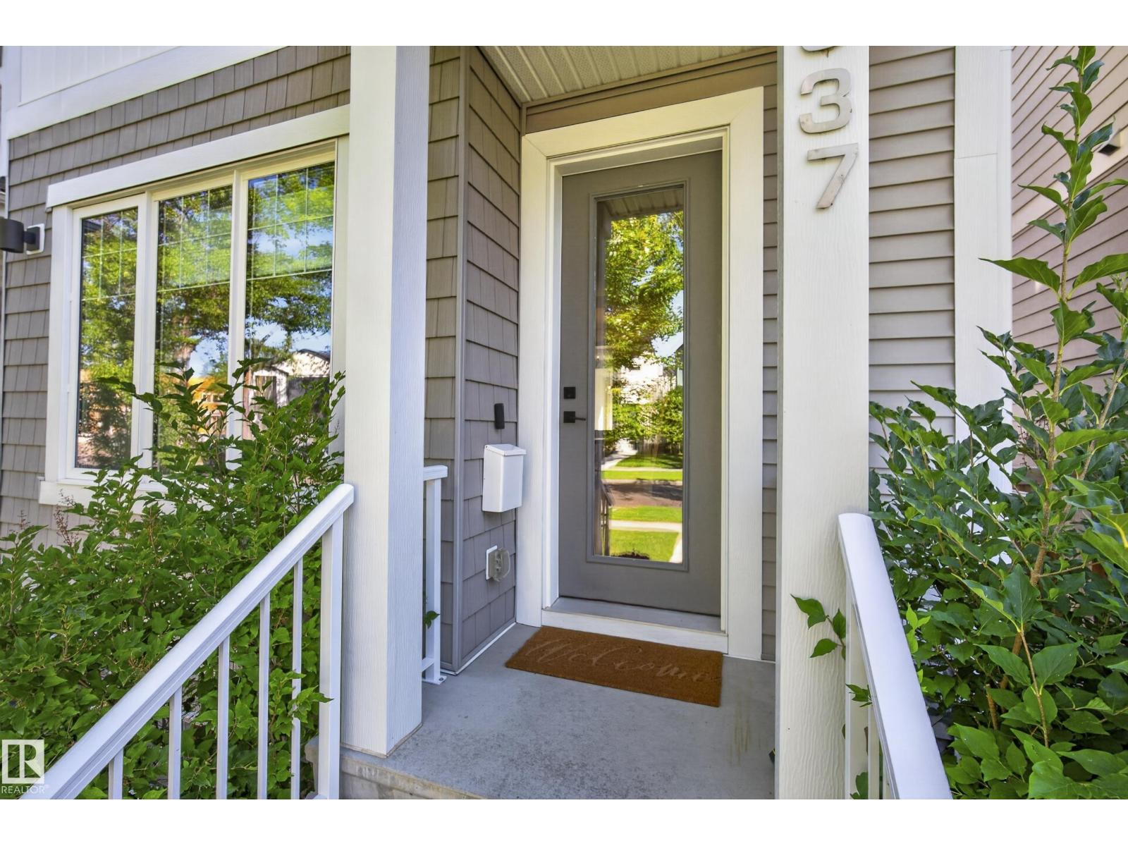 10937 130 ST NW