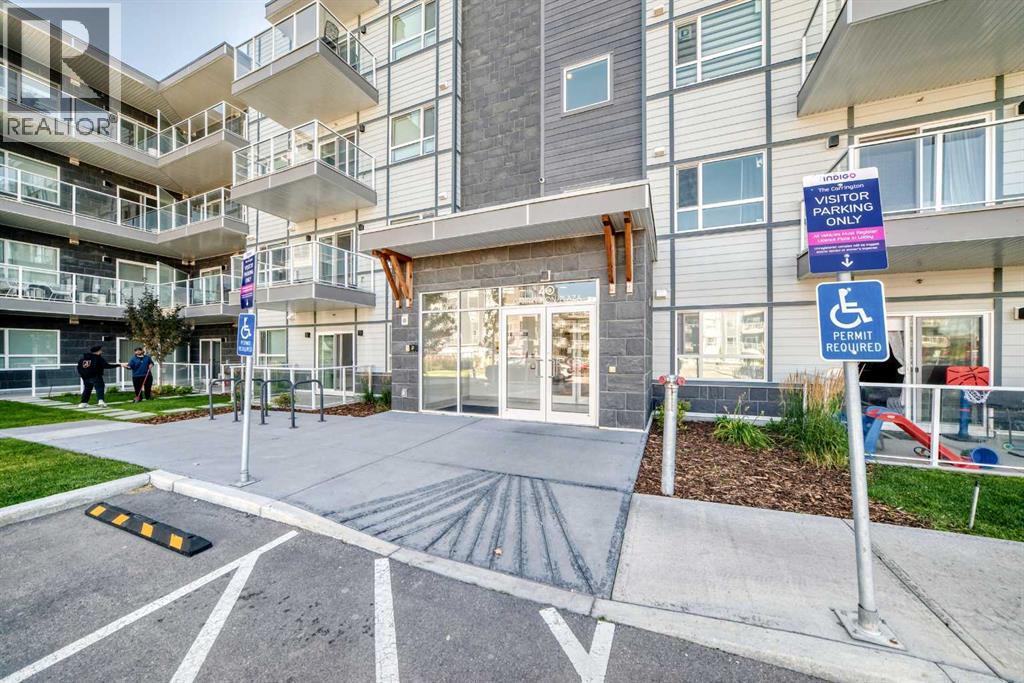 120, 40 Carrington Plaza NW