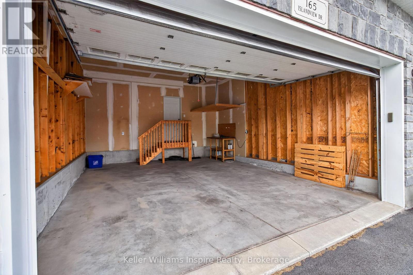 165 ISLANDVIEW DRIVE