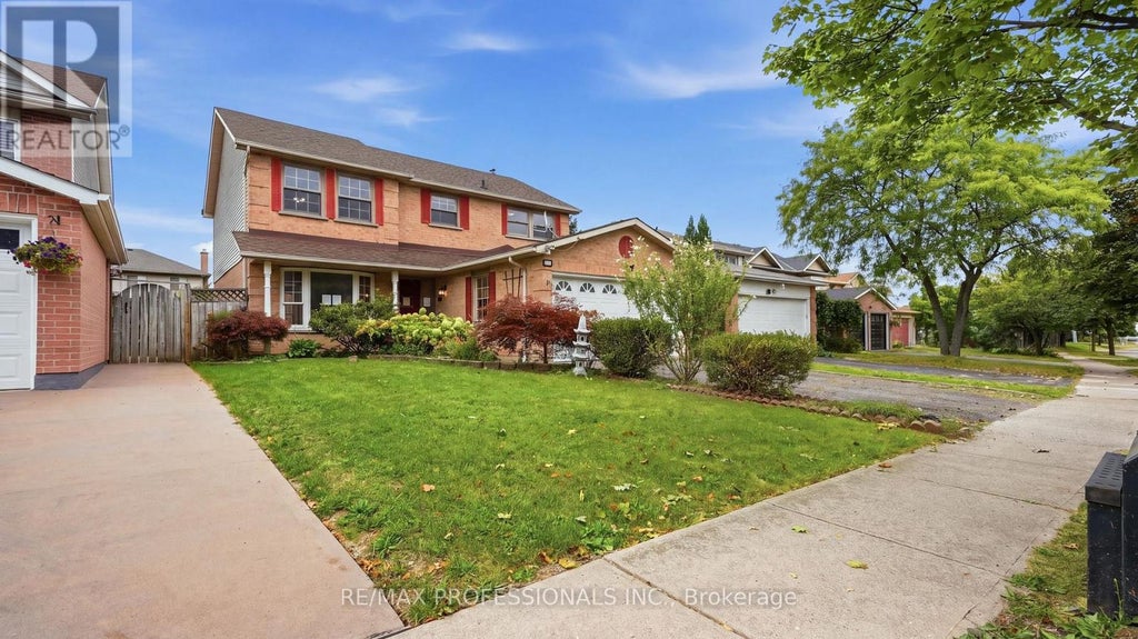 15 STRADA BOULEVARD, ST. CATHARINES (RYKERT/VANSICKLE), ON L2S 3L6 - Image 4291714690.jpeg?d=l