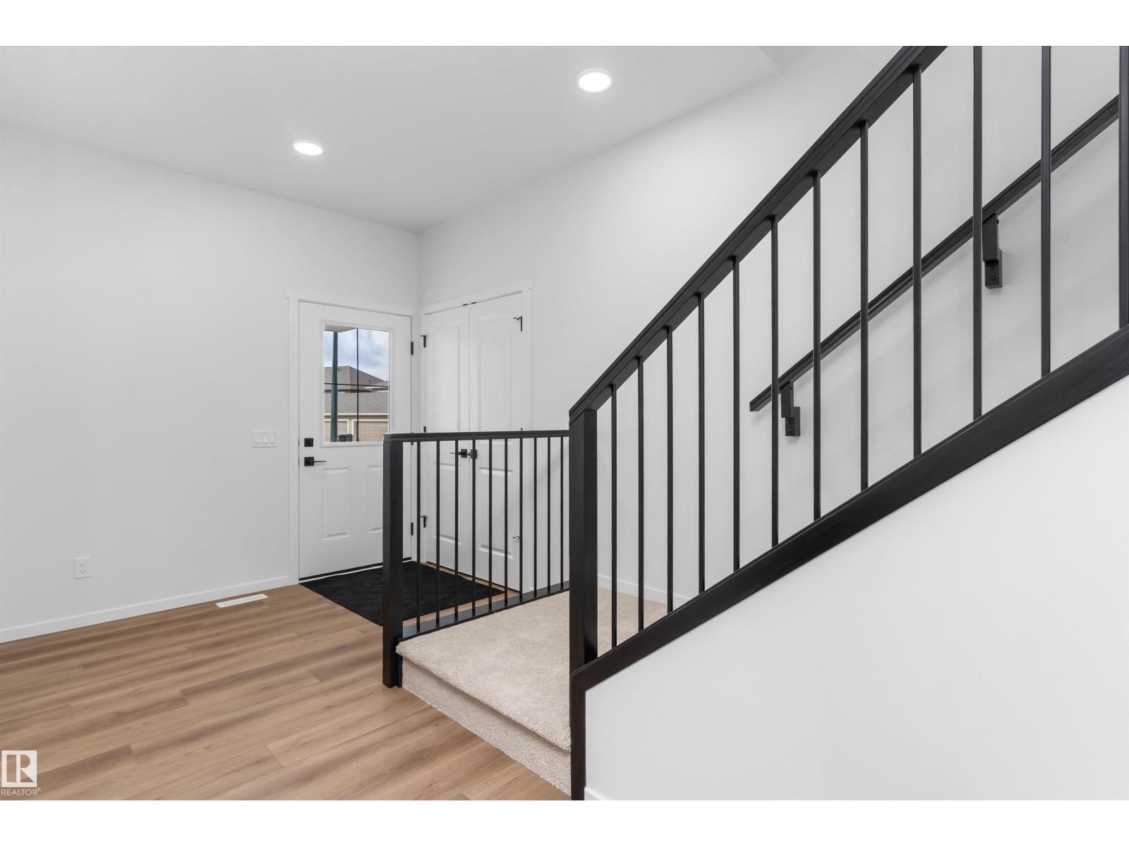 210 Stetson LO