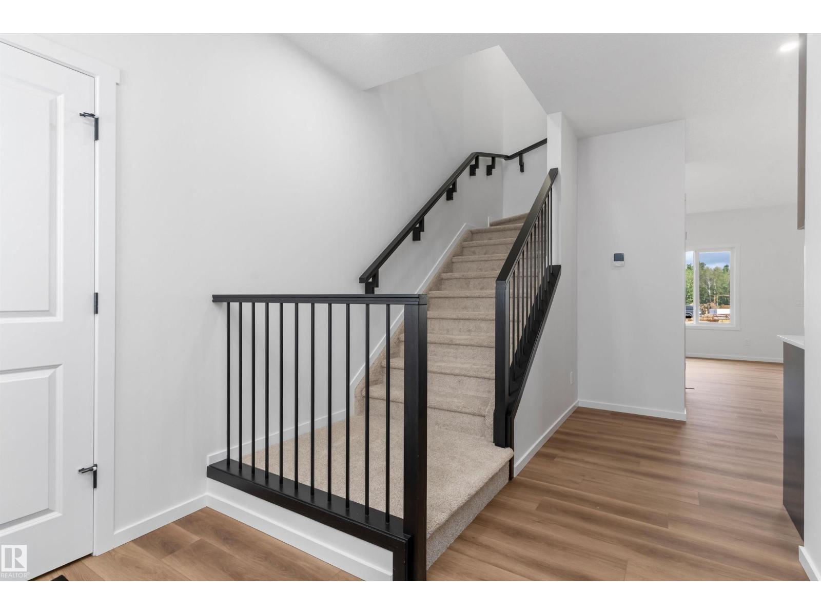 210 Stetson LO