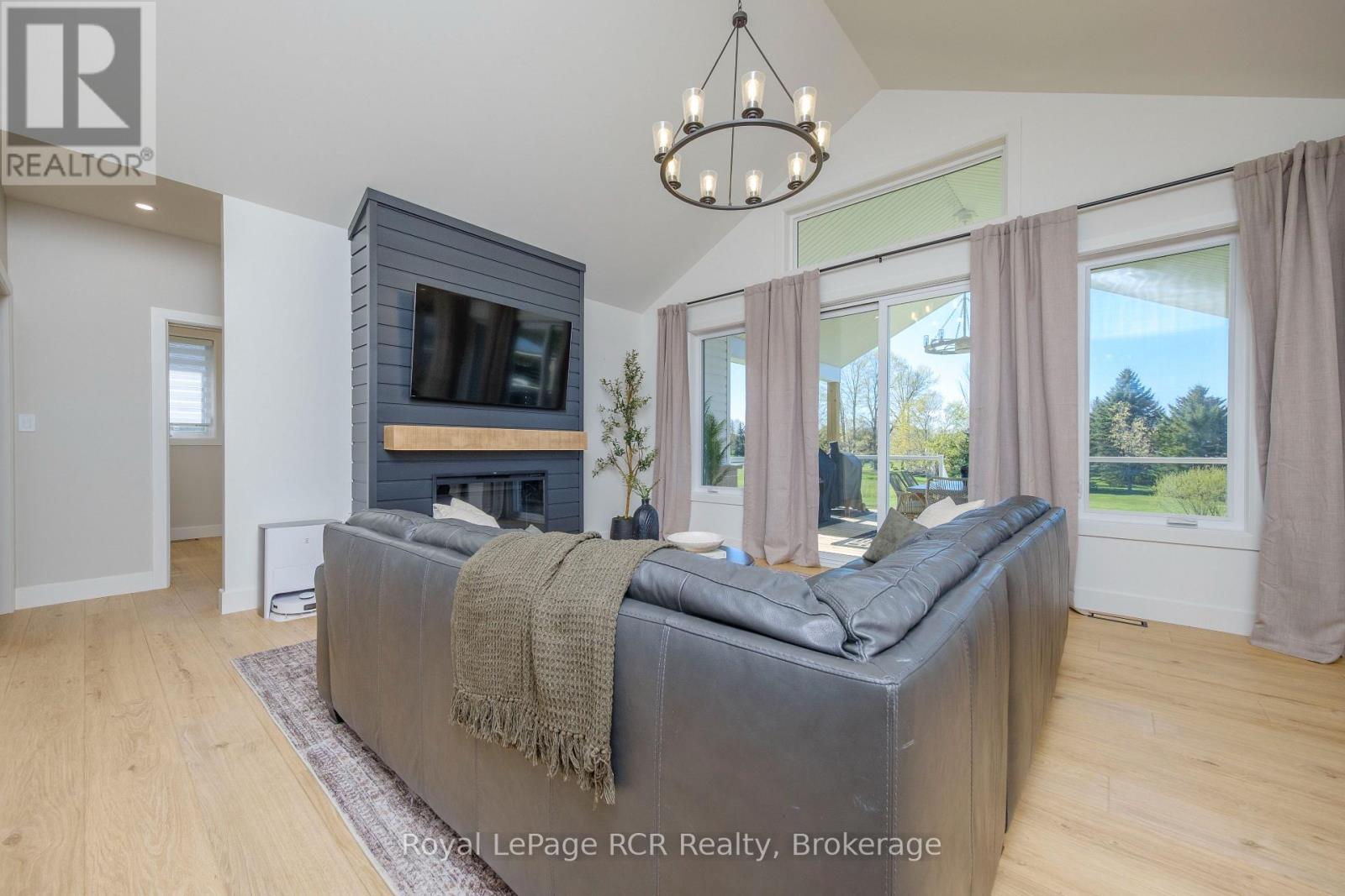 22 NICKASON DRIVE