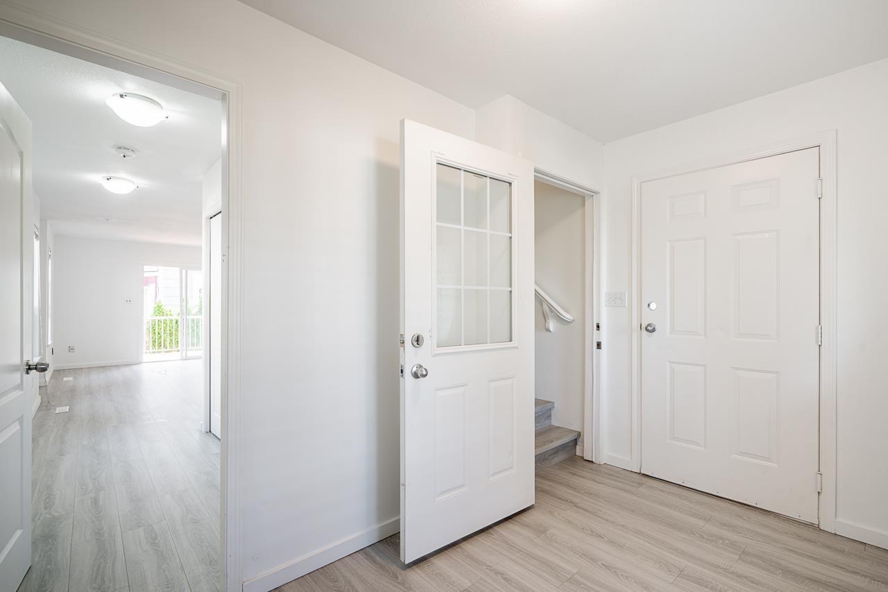 9570A HAZEL STREET, Chilliwack Proper East