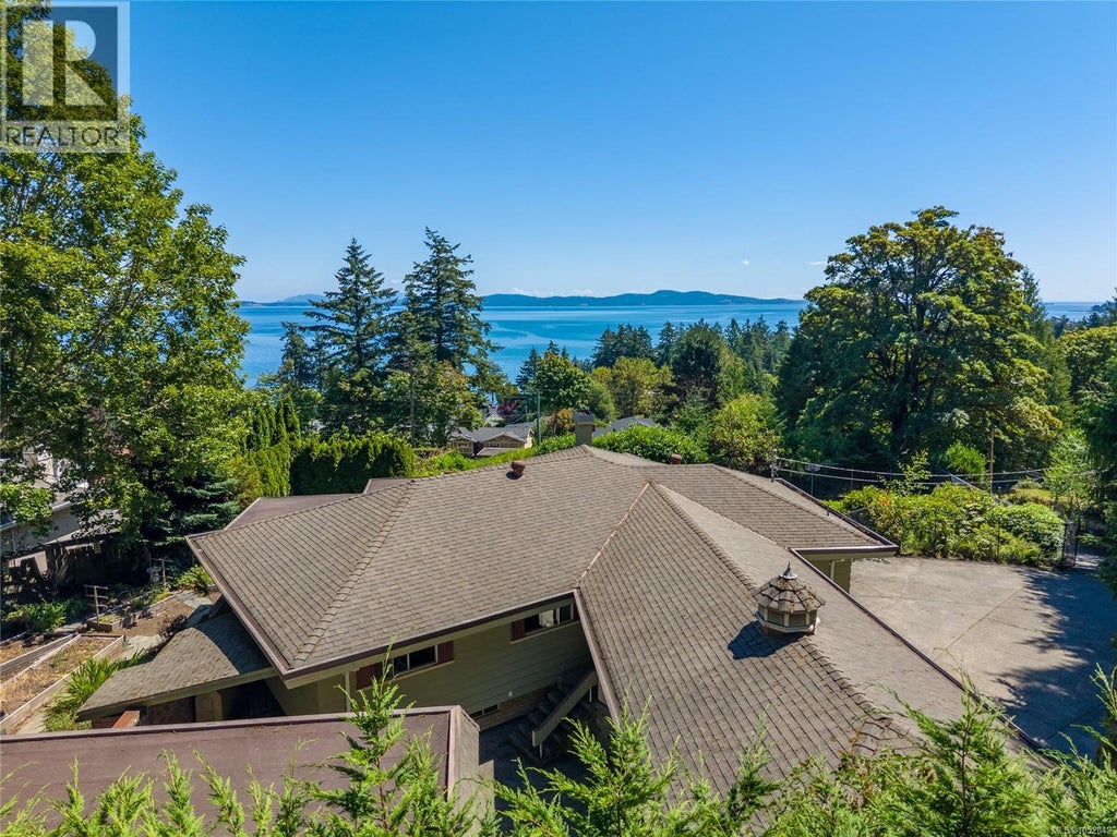 4916 LOCHSIDE DRIVE, SAANICH, BC V8Y 2E4 - Image 3262269158.jpeg?d=l
