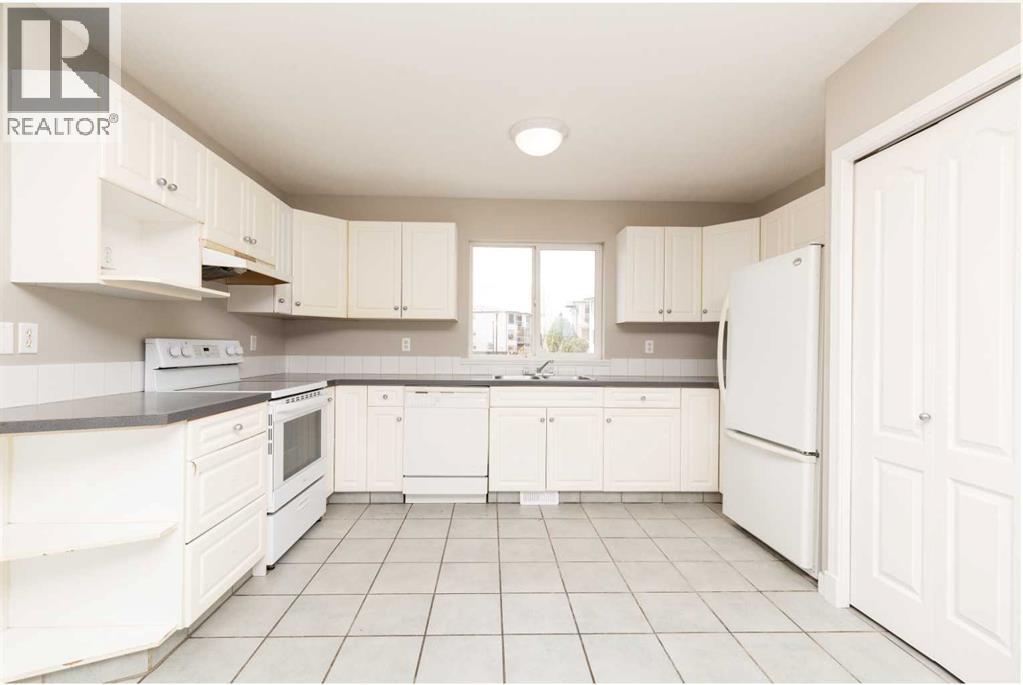 158 Jerry Potts Boulevard W