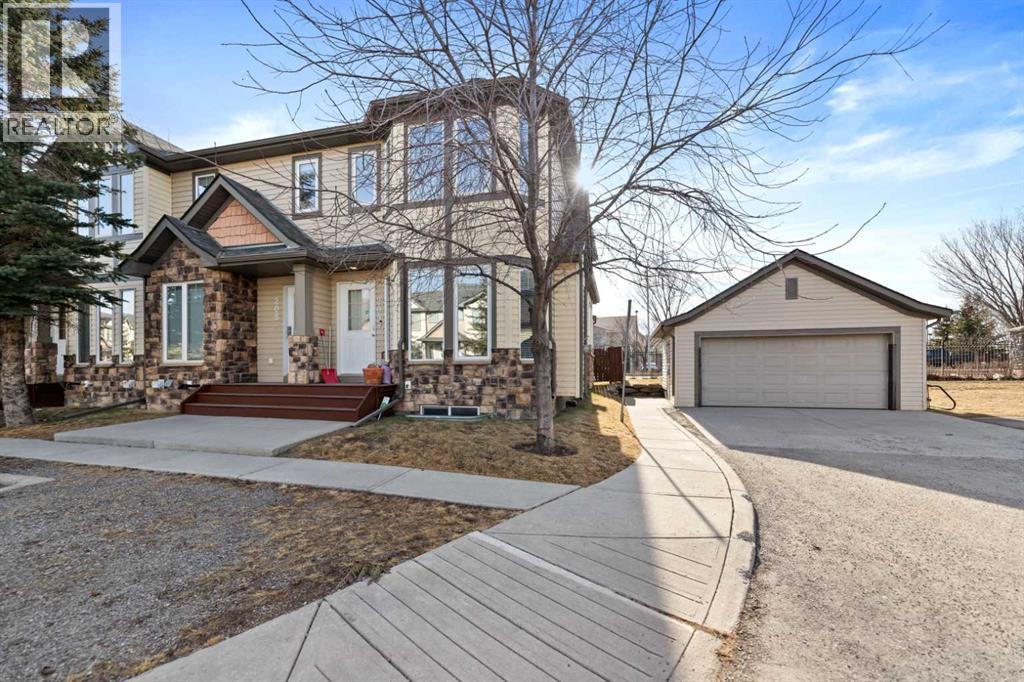 209, 2445 Kingsland Road SE