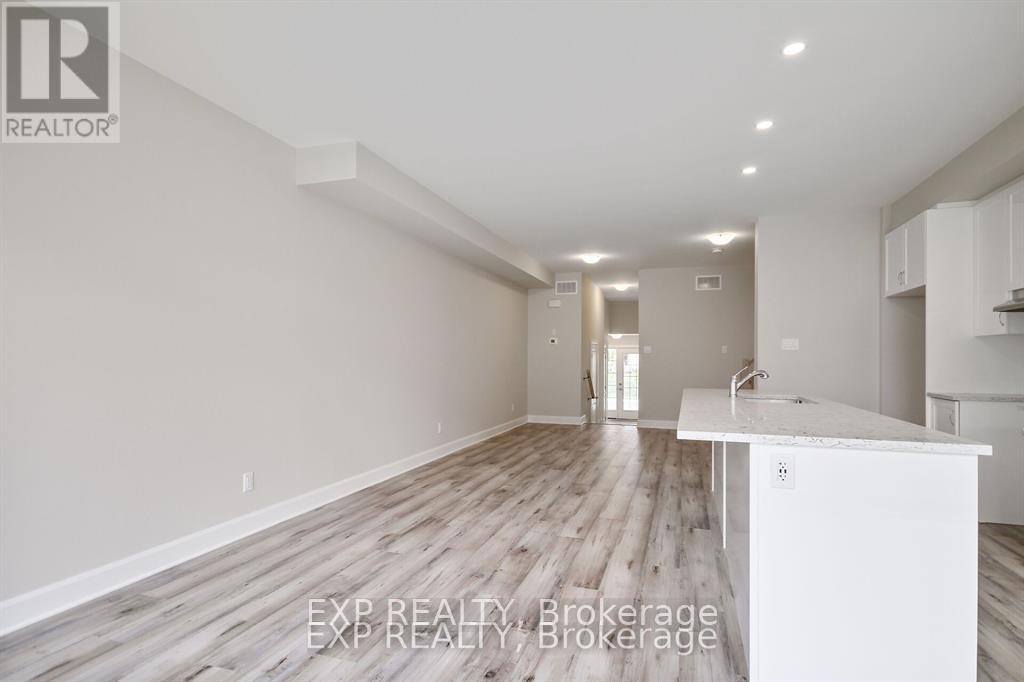 18 REYNOLDS AVENUE