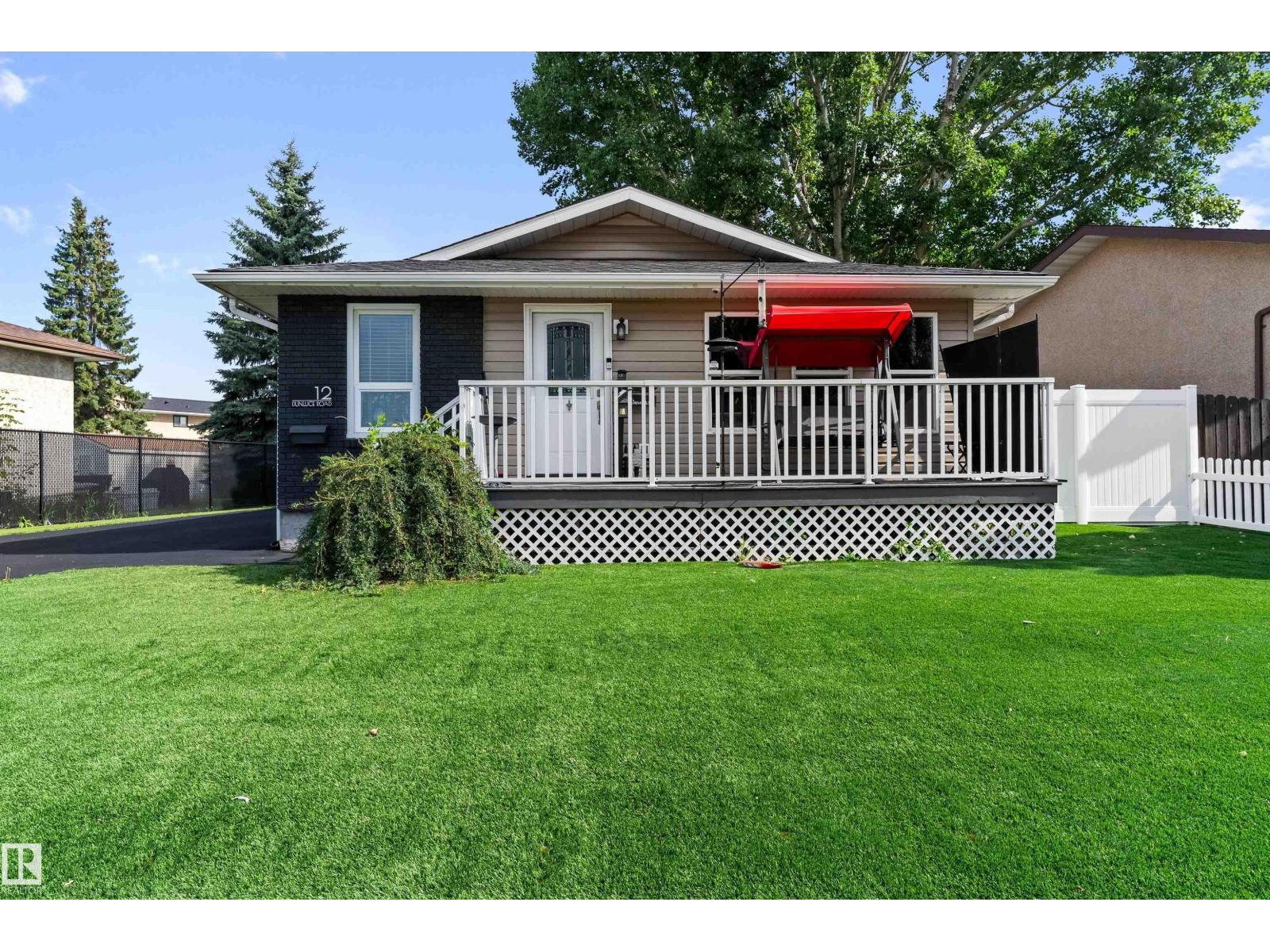 12 DUNLUCE RD NW