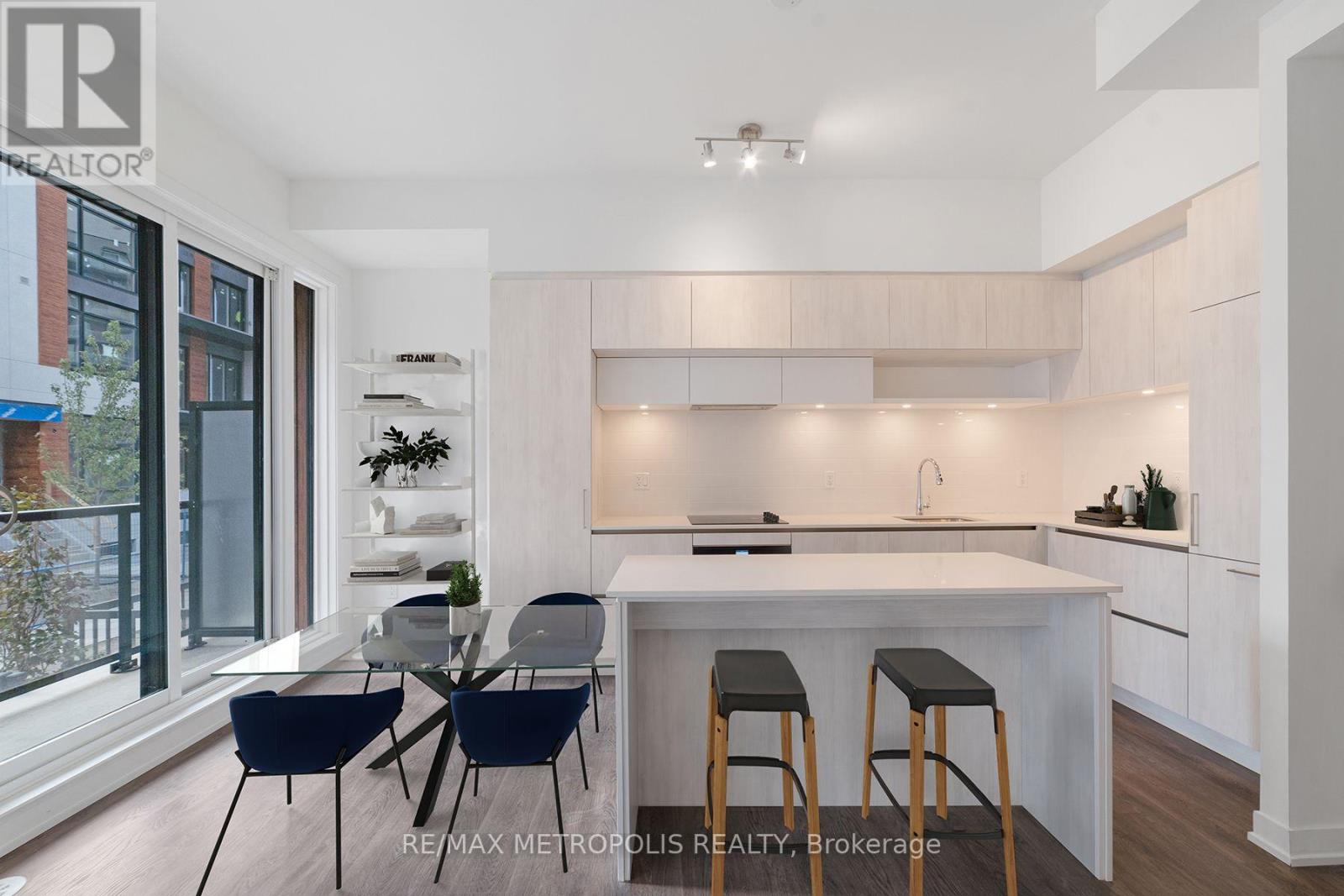 1113 - 12 DAVID EYER ROAD