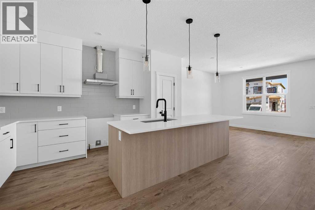 155 Stargazer Grove NW