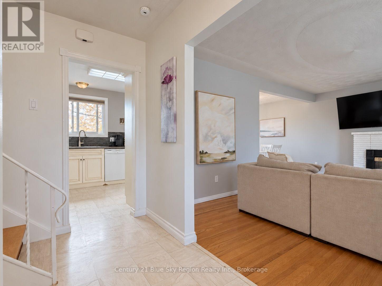 754 BIRCHWOOD ROAD