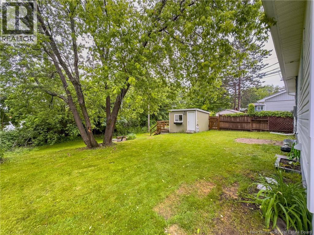 104 Preston Drive - Photo 3