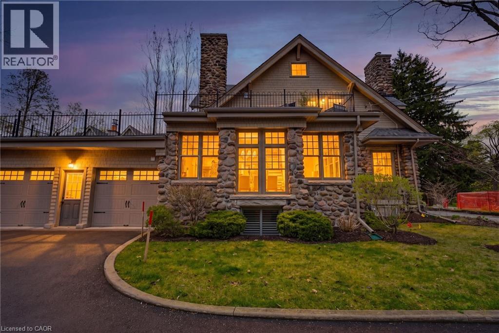 3083 LAKESHORE Road