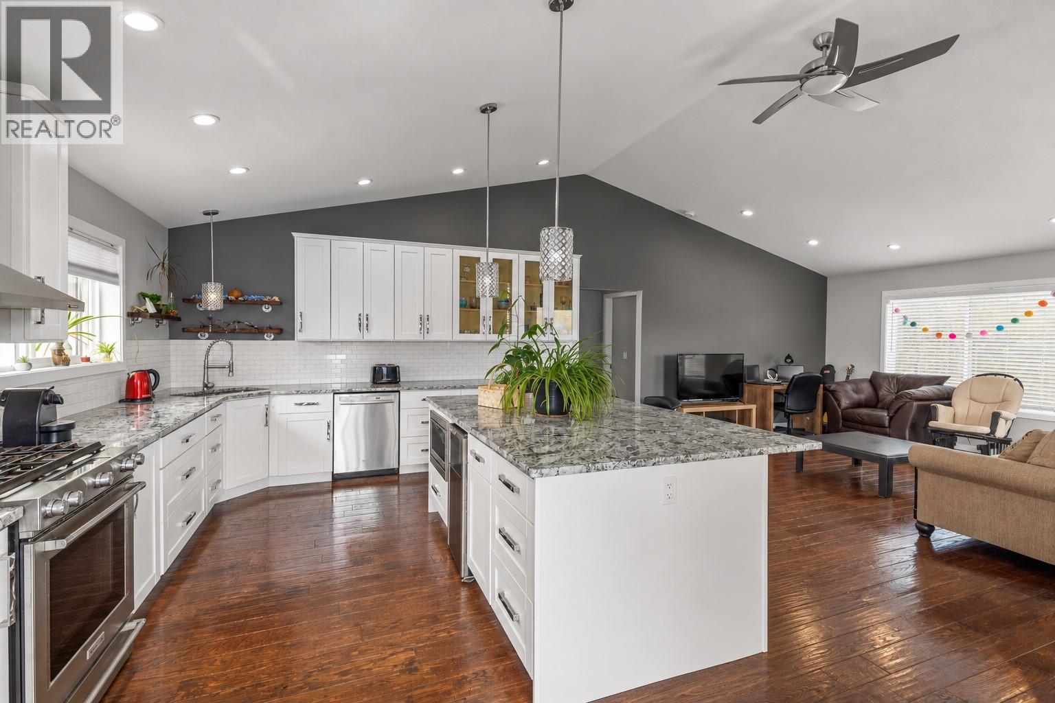 3174 Boucherie Road