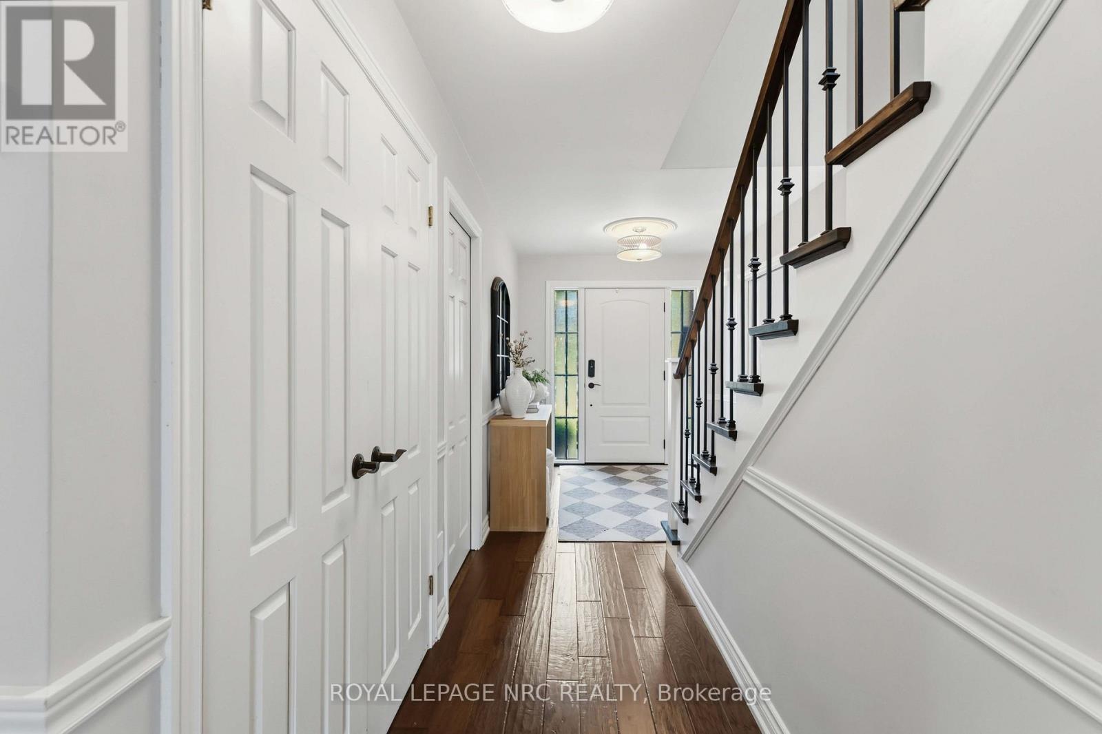 42 FORESTHILL CRESCENT