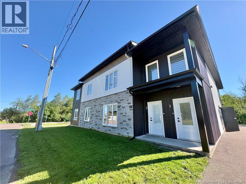 54 Donald Street - Photo 2