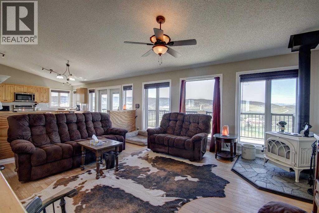 295080 Highway 533